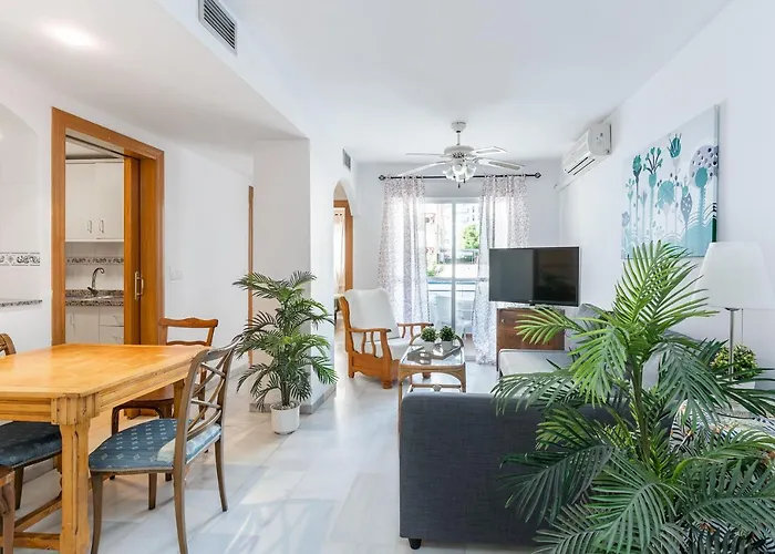 Monko Palmeras * Торремолінос